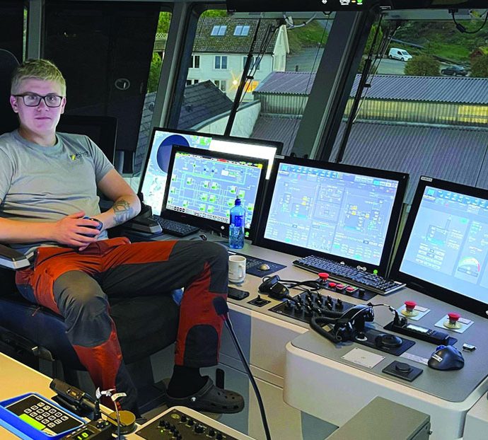 Valgte smart utdanningsvei til jobb som kaptein på brønnbåt