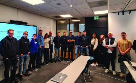 Første kull på vei mot D6-sertifikat